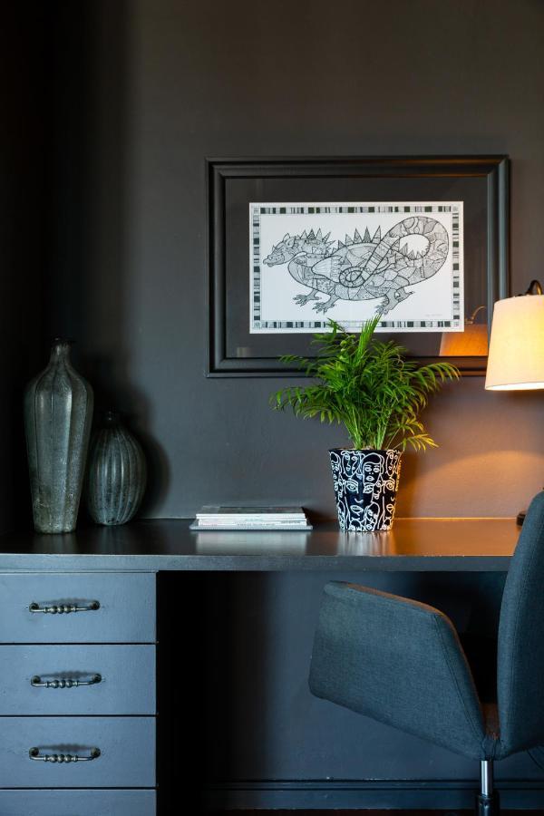 #1701 Cartwright - Dark Glamour * Cape Town