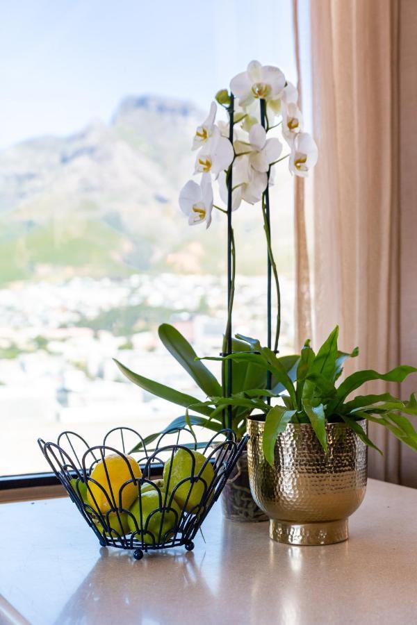 #1701 Cartwright - Dark Glamour Cape Town